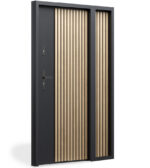 VD1- Entry Door with a Matching Side Panel