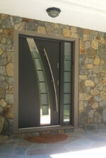 Praga - Modern Exterior Door with Active Sidelight - villedoors.com
