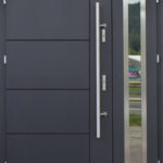 New Yorker - Exterior Door with Active Sidelight