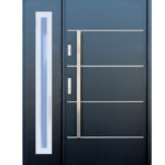 Sofia - Exterior Door with an Active Sidelight